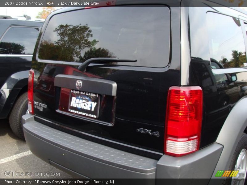 Black / Dark Slate Gray 2007 Dodge Nitro SXT 4x4