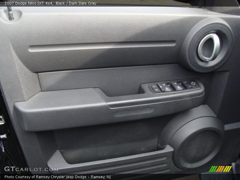 Black / Dark Slate Gray 2007 Dodge Nitro SXT 4x4