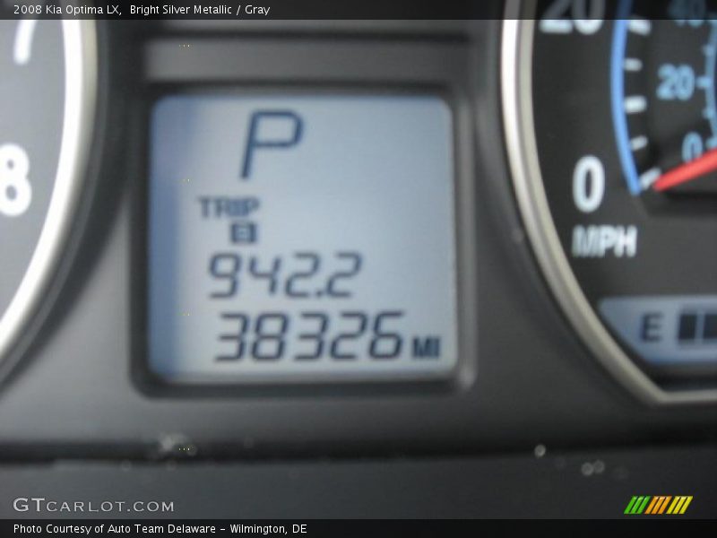 Bright Silver Metallic / Gray 2008 Kia Optima LX