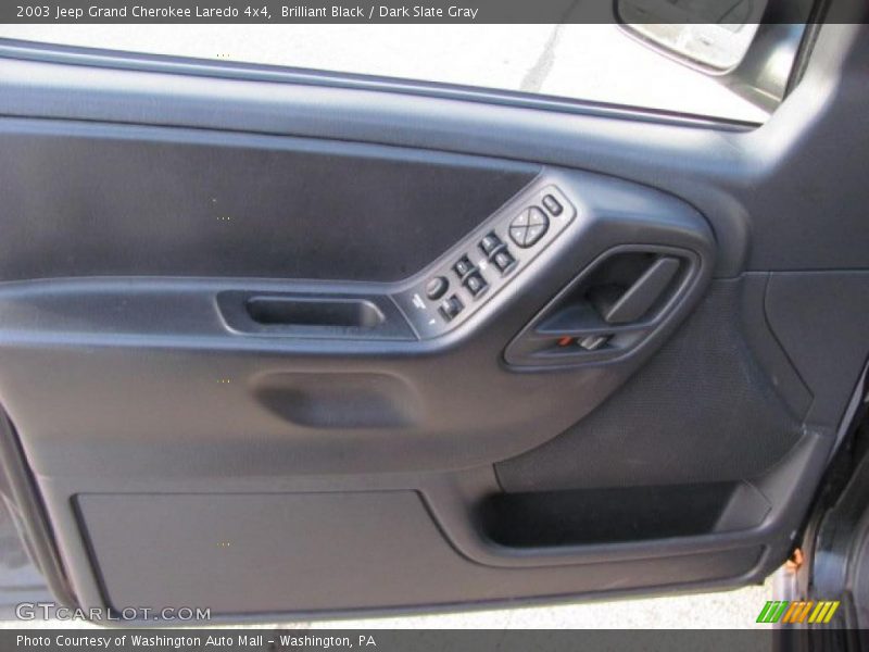 Brilliant Black / Dark Slate Gray 2003 Jeep Grand Cherokee Laredo 4x4