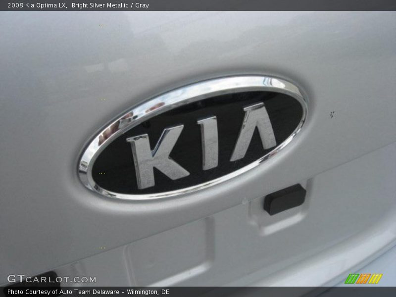 Bright Silver Metallic / Gray 2008 Kia Optima LX