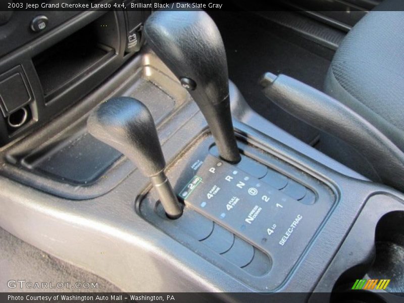 Brilliant Black / Dark Slate Gray 2003 Jeep Grand Cherokee Laredo 4x4