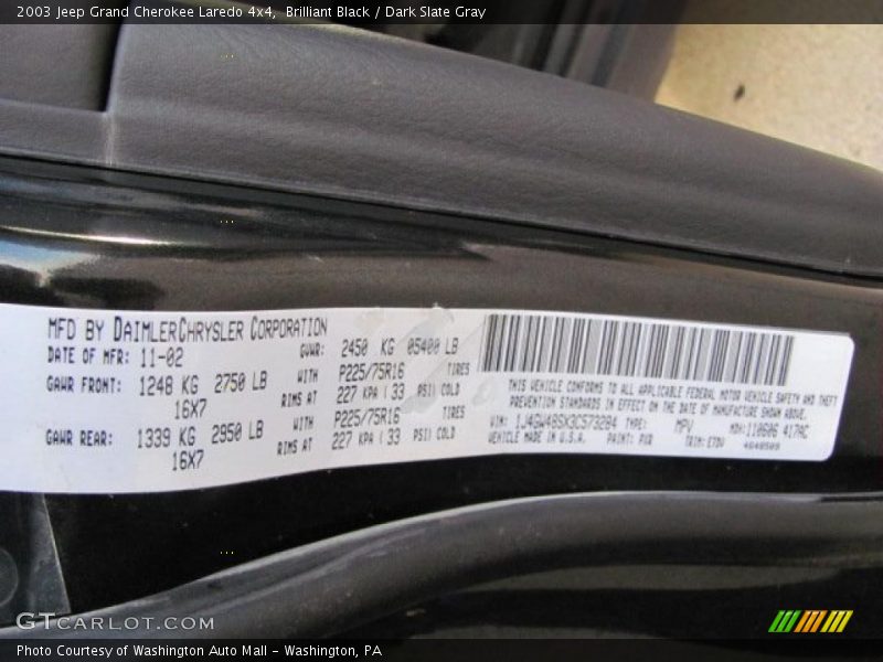 Brilliant Black / Dark Slate Gray 2003 Jeep Grand Cherokee Laredo 4x4