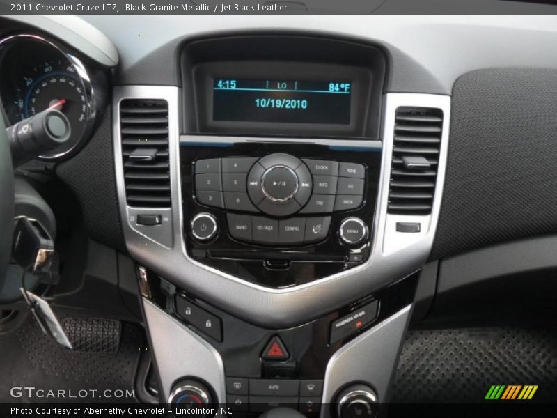 Controls of 2011 Cruze LTZ