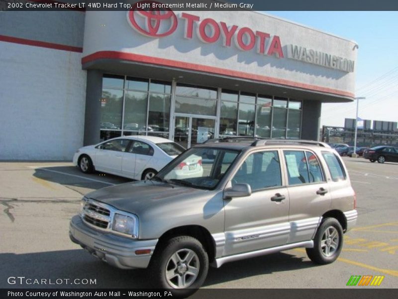 Light Bronzemist Metallic / Medium Gray 2002 Chevrolet Tracker LT 4WD Hard Top