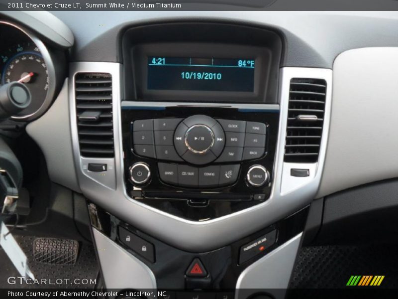 Controls of 2011 Cruze LT