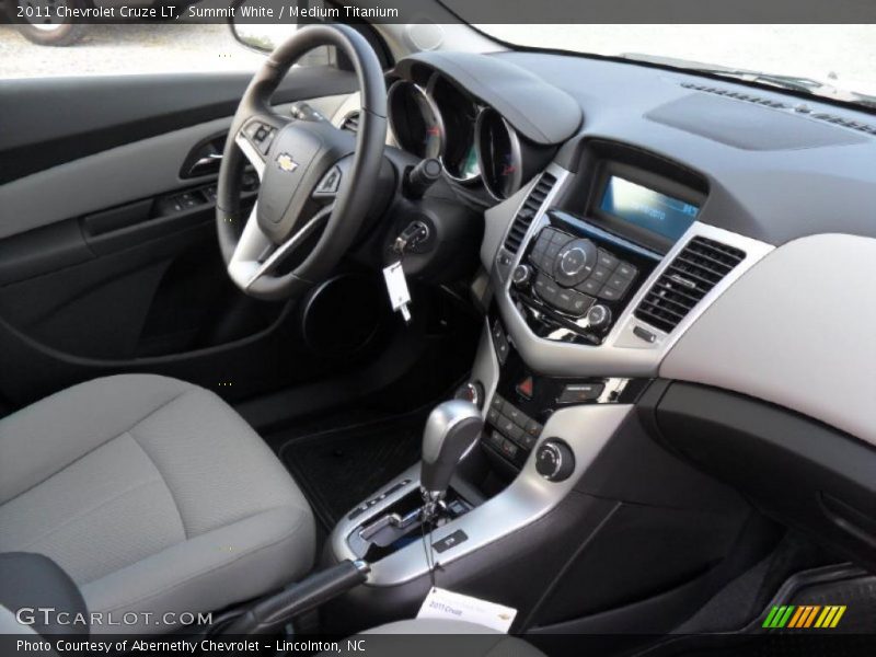 Dashboard of 2011 Cruze LT