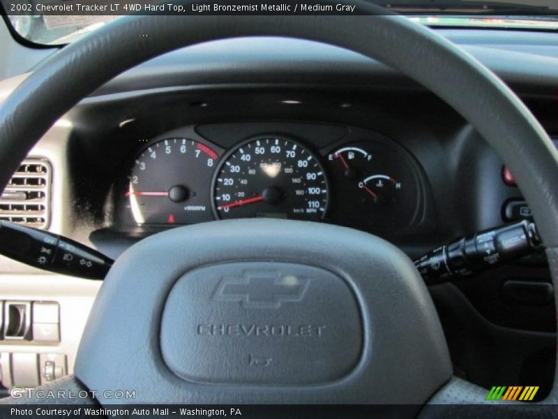 Light Bronzemist Metallic / Medium Gray 2002 Chevrolet Tracker LT 4WD Hard Top