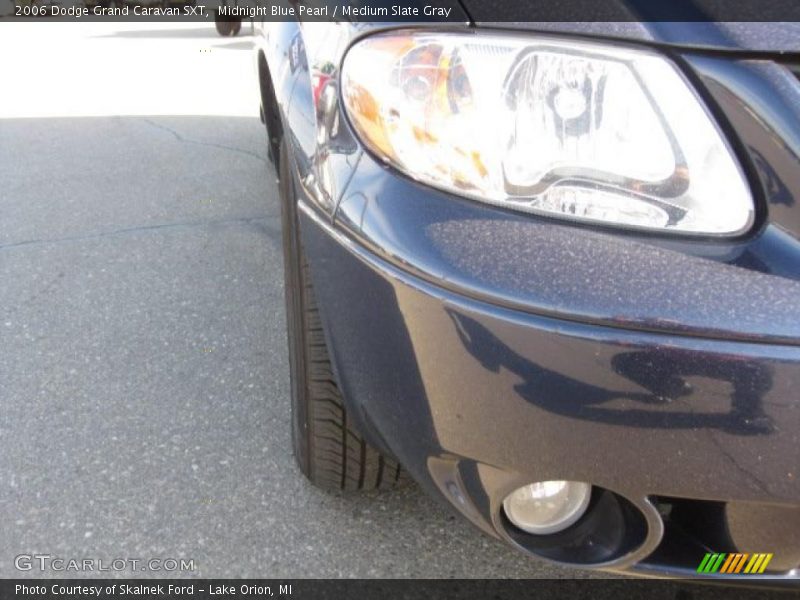 Midnight Blue Pearl / Medium Slate Gray 2006 Dodge Grand Caravan SXT