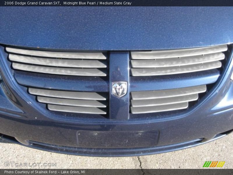 Midnight Blue Pearl / Medium Slate Gray 2006 Dodge Grand Caravan SXT
