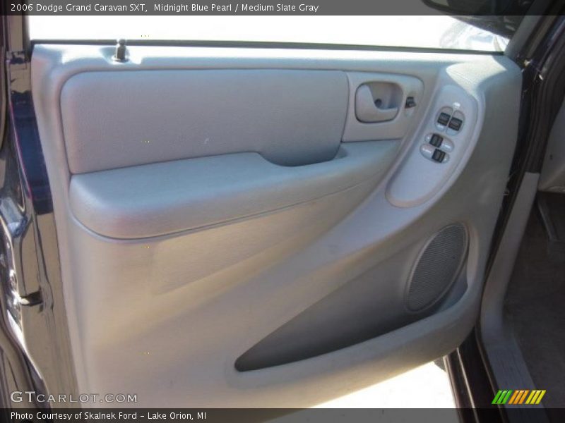 Midnight Blue Pearl / Medium Slate Gray 2006 Dodge Grand Caravan SXT