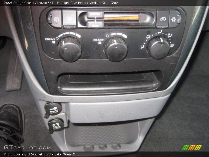 Midnight Blue Pearl / Medium Slate Gray 2006 Dodge Grand Caravan SXT