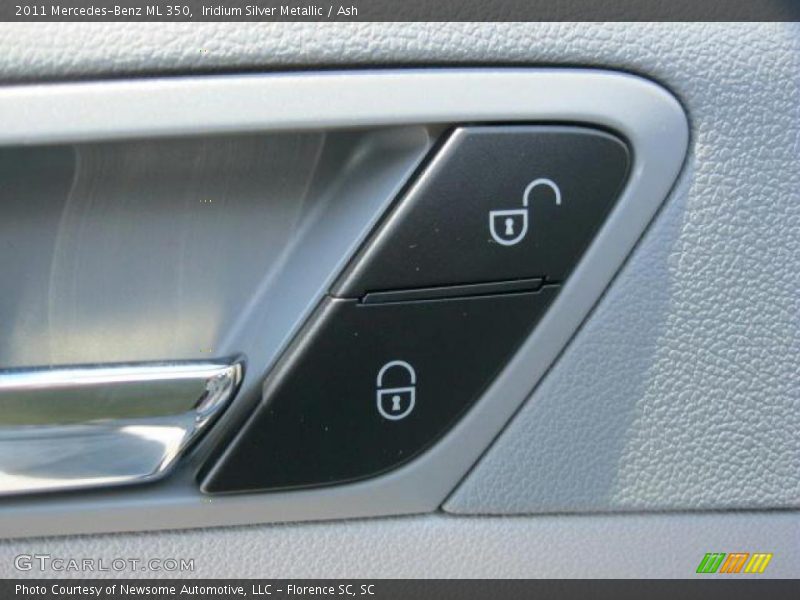 Iridium Silver Metallic / Ash 2011 Mercedes-Benz ML 350