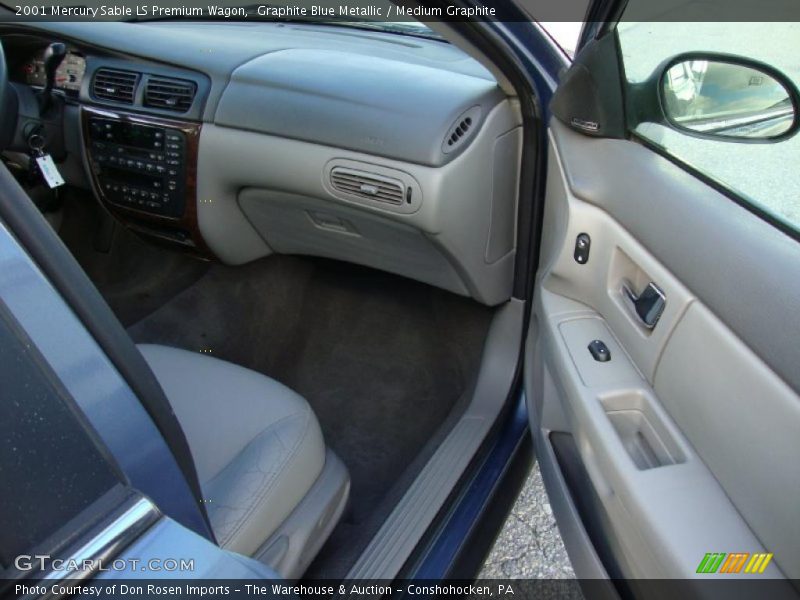  2001 Sable LS Premium Wagon Medium Graphite Interior