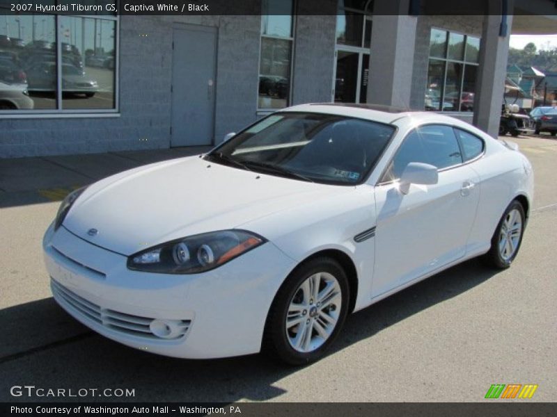 Front 3/4 View of 2007 Tiburon GS
