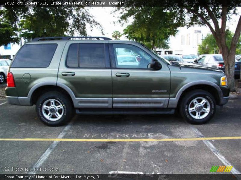 Estate Green Metallic / Medium Parchment 2002 Ford Explorer XLT