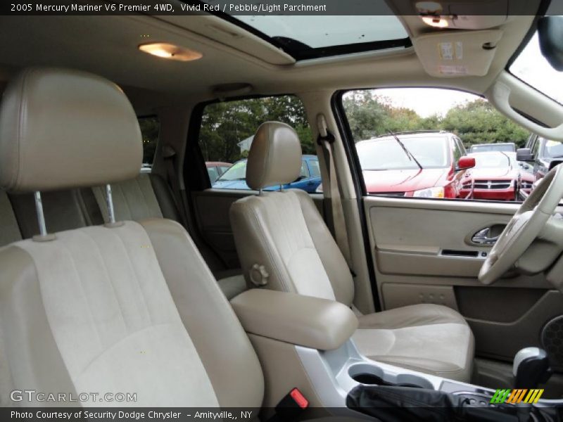  2005 Mariner V6 Premier 4WD Pebble/Light Parchment Interior