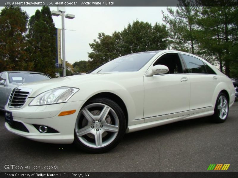 Arctic White / Black 2009 Mercedes-Benz S 550 4Matic Sedan