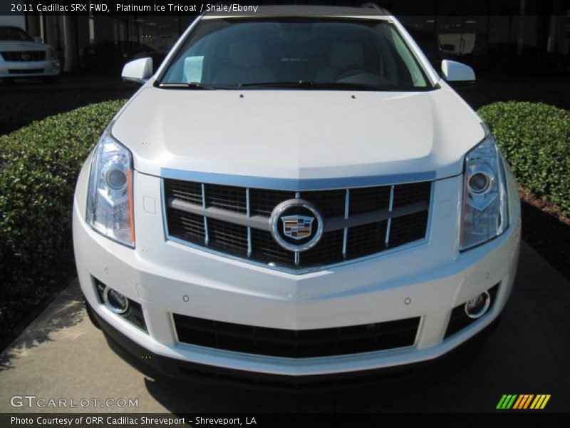 Platinum Ice Tricoat / Shale/Ebony 2011 Cadillac SRX FWD