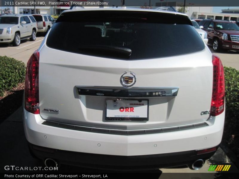 Platinum Ice Tricoat / Shale/Ebony 2011 Cadillac SRX FWD