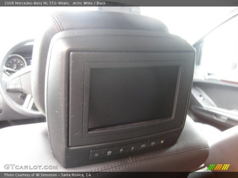 Arctic White / Black 2008 Mercedes-Benz ML 550 4Matic