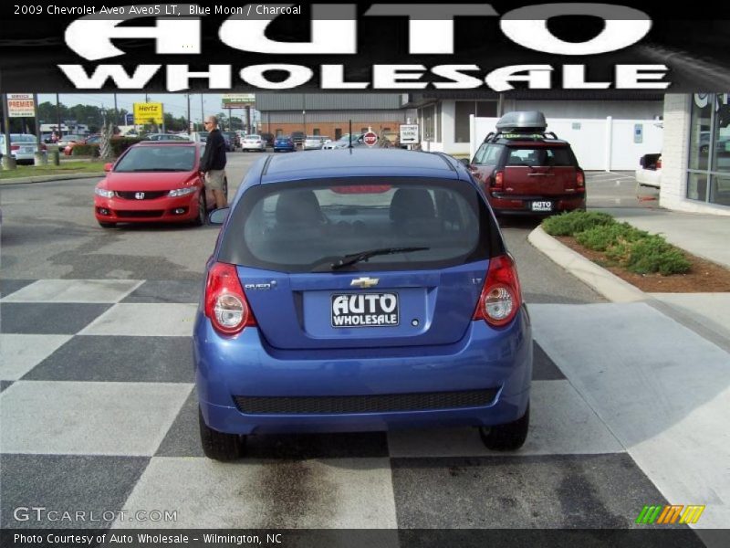 Blue Moon / Charcoal 2009 Chevrolet Aveo Aveo5 LT