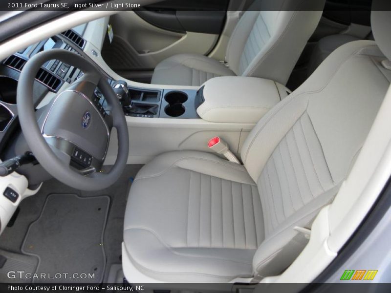 Light Stone Interior - 2011 Taurus SE 