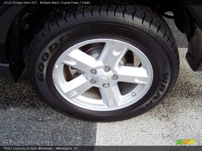  2010 Nitro SXT Wheel