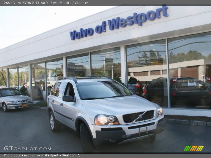 Silver Metallic / Graphite 2004 Volvo XC90 2.5T AWD