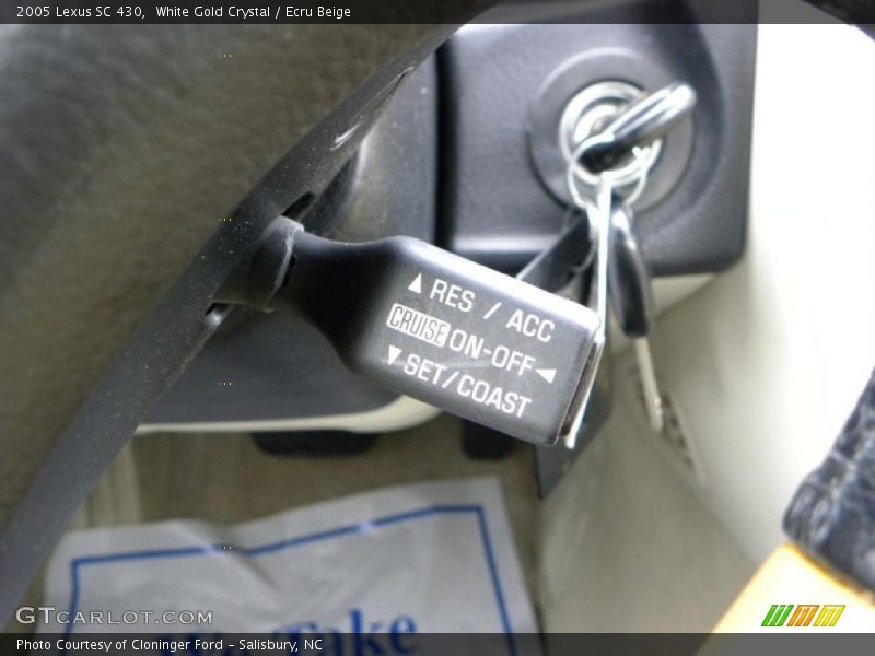 White Gold Crystal / Ecru Beige 2005 Lexus SC 430
