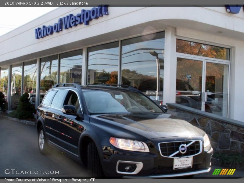 Black / Sandstone 2010 Volvo XC70 3.2 AWD