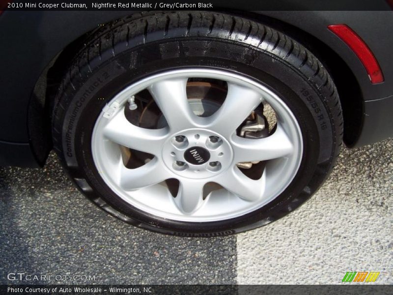 Nightfire Red Metallic / Grey/Carbon Black 2010 Mini Cooper Clubman