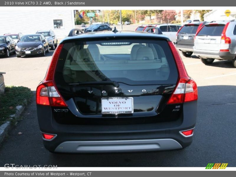 Black / Sandstone 2010 Volvo XC70 3.2 AWD