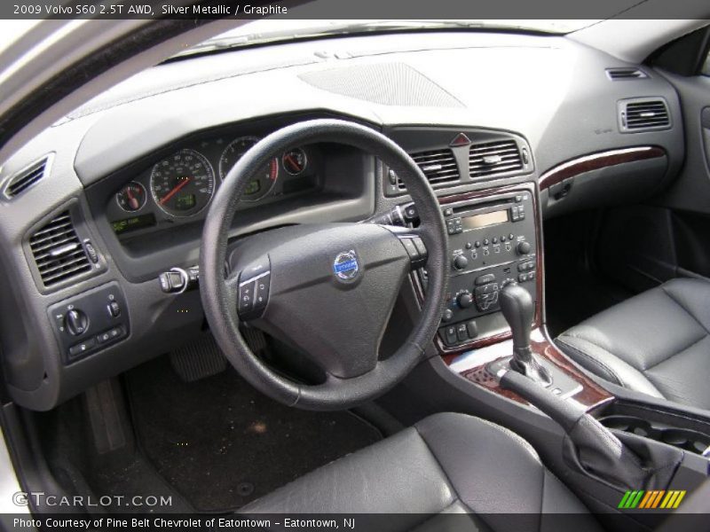  2009 S60 2.5T AWD Graphite Interior