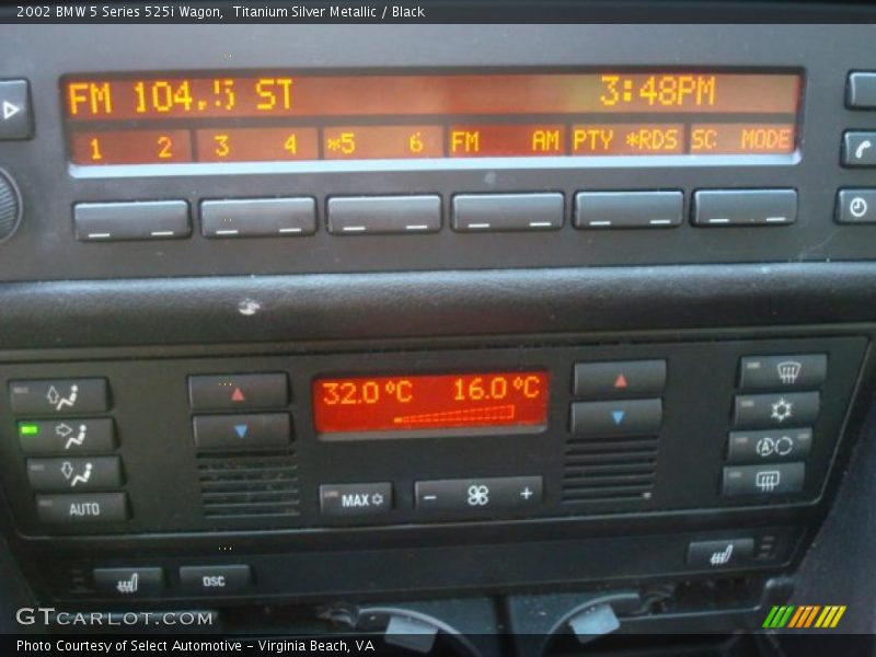 Controls of 2002 5 Series 525i Wagon