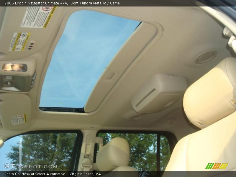 Sunroof of 2006 Navigator Ultimate 4x4