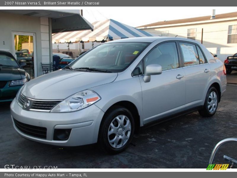 Brilliant Silver Metallic / Charcoal 2007 Nissan Versa S