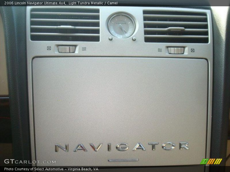 Light Tundra Metallic / Camel 2006 Lincoln Navigator Ultimate 4x4