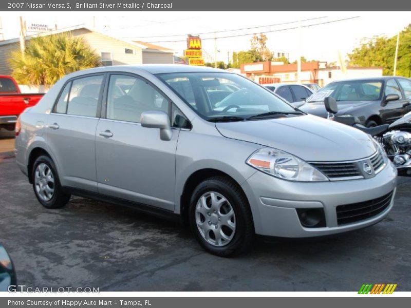 Brilliant Silver Metallic / Charcoal 2007 Nissan Versa S