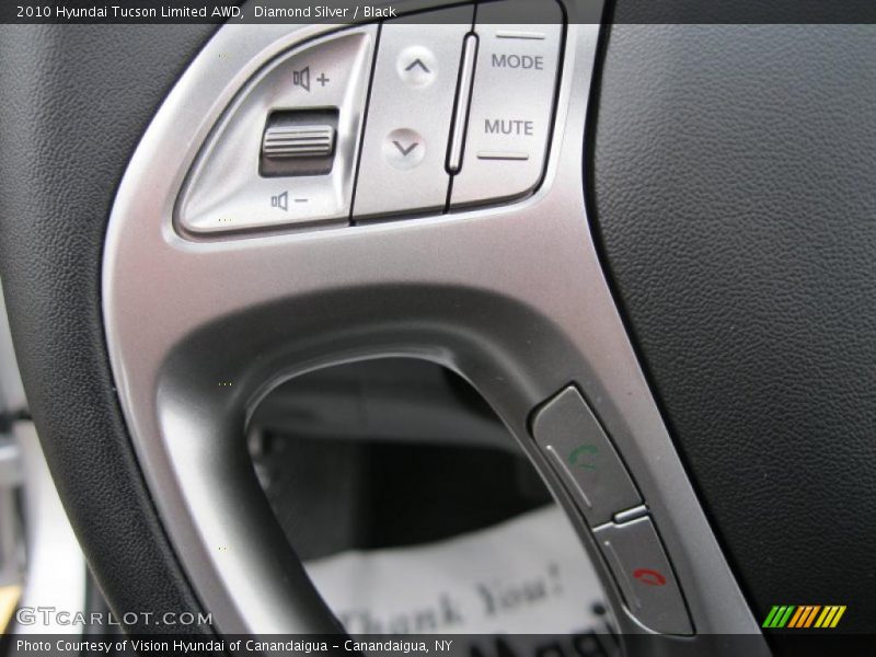 Controls of 2010 Tucson Limited AWD