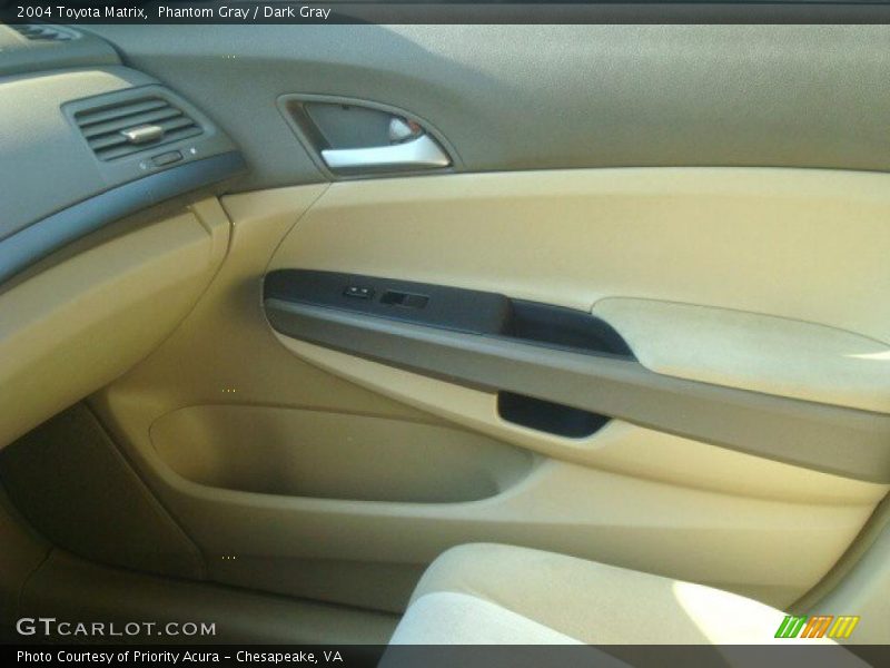 Phantom Gray / Dark Gray 2004 Toyota Matrix