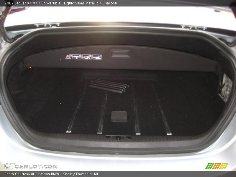  2007 XK XKR Convertible Trunk