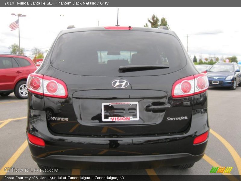 Phantom Black Metallic / Gray 2010 Hyundai Santa Fe GLS