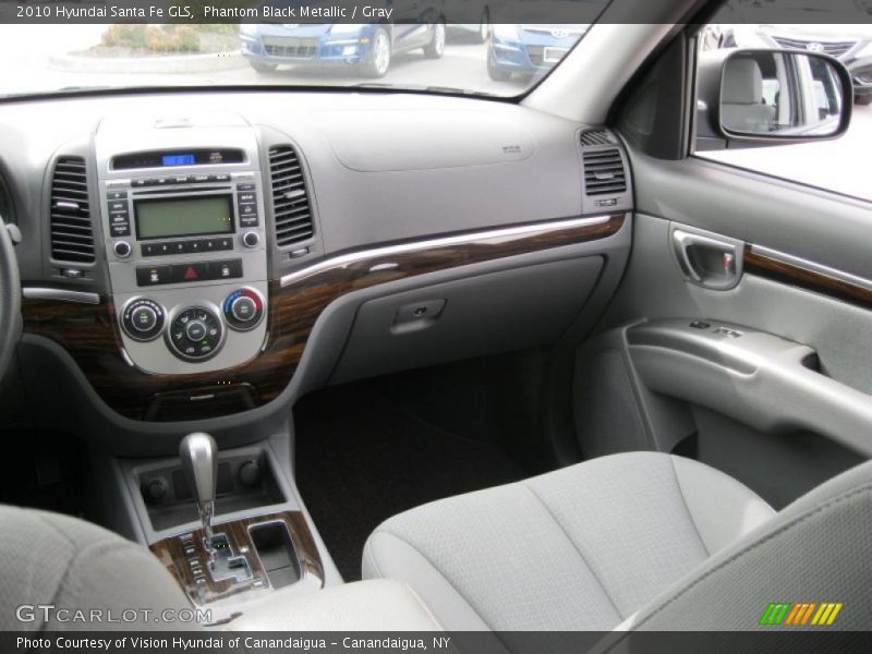 Phantom Black Metallic / Gray 2010 Hyundai Santa Fe GLS