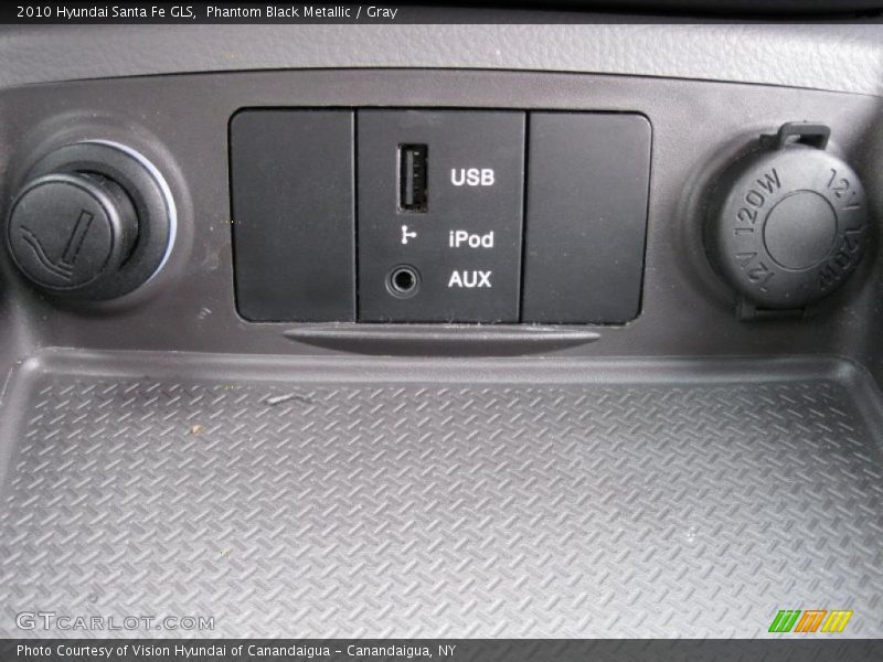 Phantom Black Metallic / Gray 2010 Hyundai Santa Fe GLS
