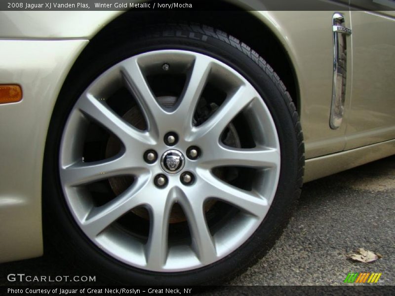  2008 XJ Vanden Plas Wheel