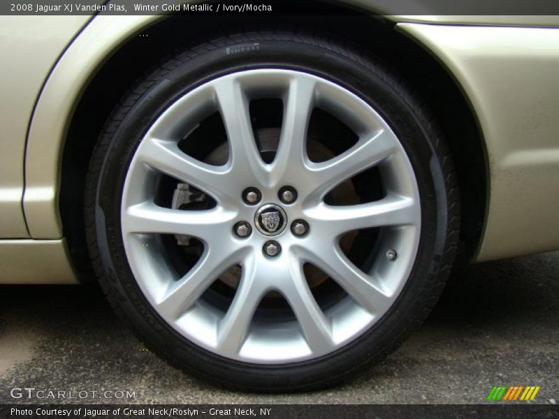  2008 XJ Vanden Plas Wheel