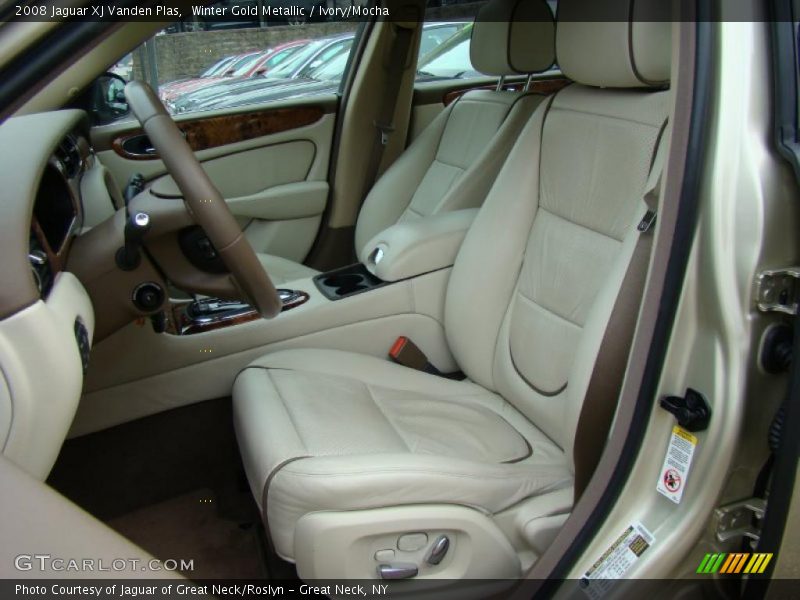  2008 XJ Vanden Plas Ivory/Mocha Interior