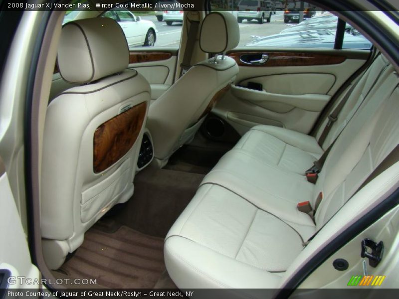  2008 XJ Vanden Plas Ivory/Mocha Interior