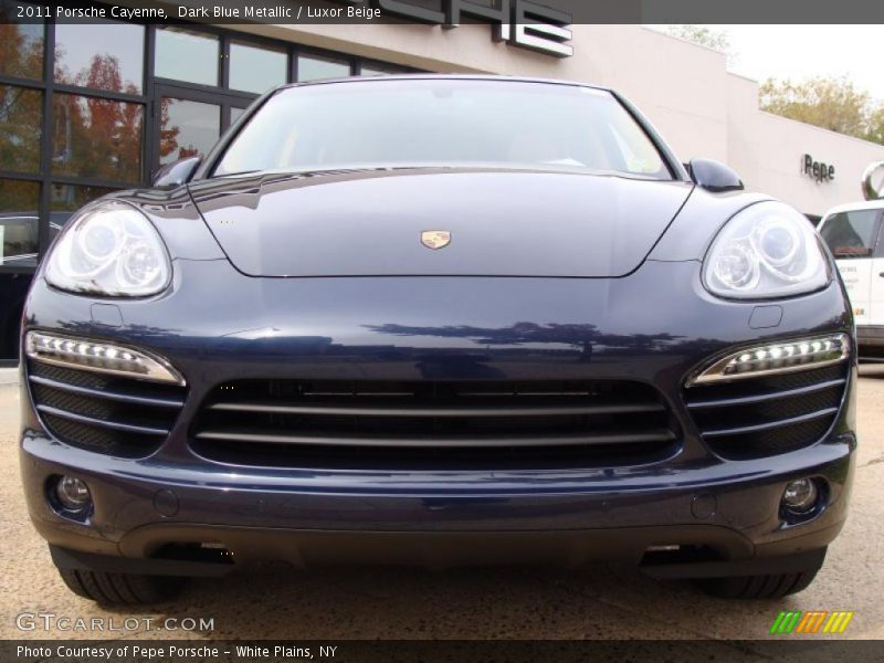 Dark Blue Metallic / Luxor Beige 2011 Porsche Cayenne